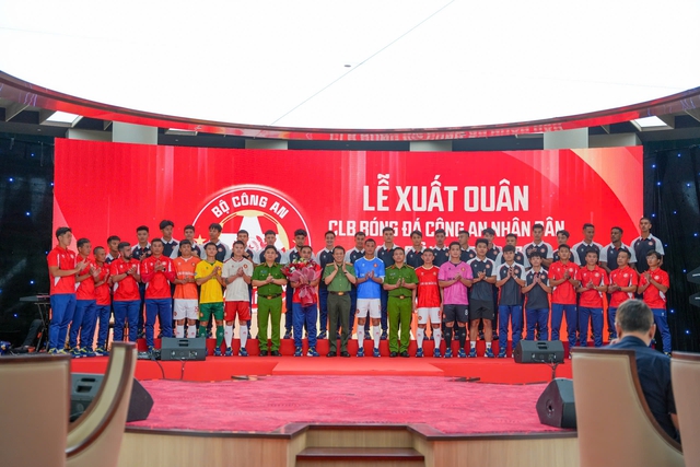 Bộ trưởng Lương Tam Quang chỉ đạo đặc biệt, CLB CAND đặt mục tiêu trở lại V-League- Ảnh 1.