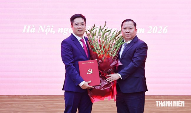 Đảng ủy MTTQ, các đoàn thể T.Ư công bố quyết định về công tác cán bộ - Ảnh 1.