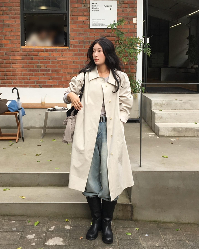 Đầu tư một lần, mặc đẹp cả mùa với áo khoác trench coat - Ảnh 1.