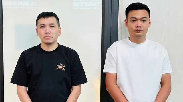 Chuyến xe cứu thương 16 km thu 5 triệu: Khởi tốp 2 bị can - Ảnh 1.