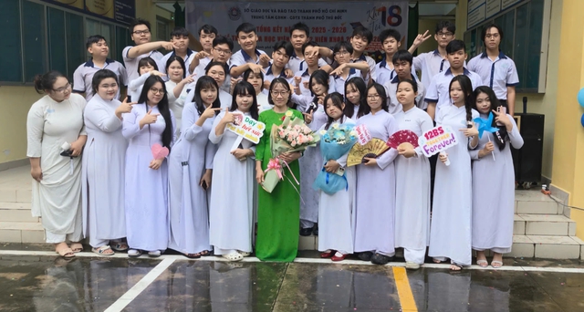 Nam sinh GDTX chinh phục IELTS 8.5, điểm SAT top 1% thế giới - Ảnh 3.