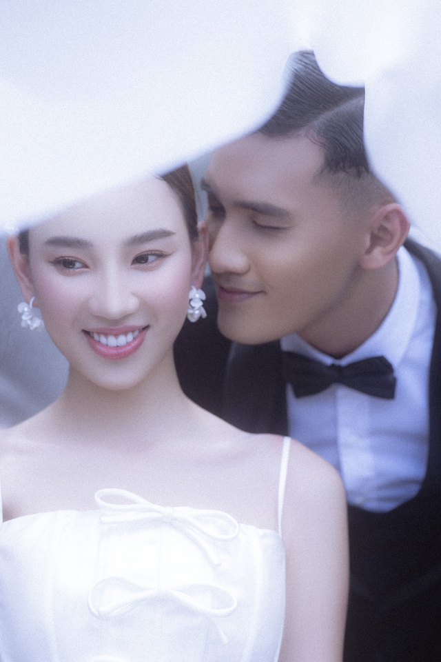 Nhà thiết kế Lou Be 'kể chuyện cưới' bằng sắc trắng - Ảnh 13.