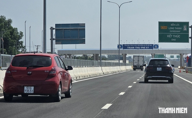 Mức phí cao tốc Bến Lức - Long Thành dao động từ 5.341 đồng/lượt đến 446.774 đồng/lượt - Ảnh 1.