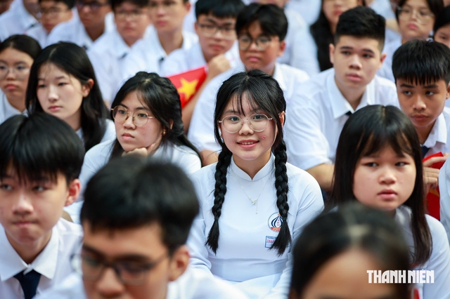 Đừng mãi tiếc nuối nếu không được cộng điểm từ IELTS, sự thật bạn cần nhớ là... - Ảnh 2.