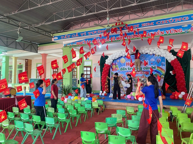 Tuổi trẻ chung tay chuẩn bị cho năm học mới- Ảnh 4.