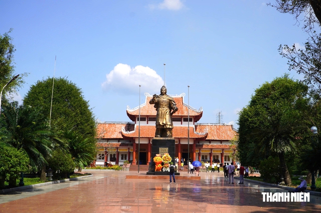 Lễ giỗ Ho&agrave;ng đế Quang Trung năm 2026 c&oacute; g&igrave; đặc biệt?- Ảnh 1.