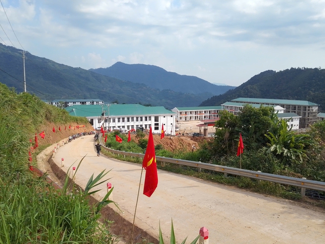 Tuổi trẻ chung tay chuẩn bị cho năm học mới- Ảnh 9.
