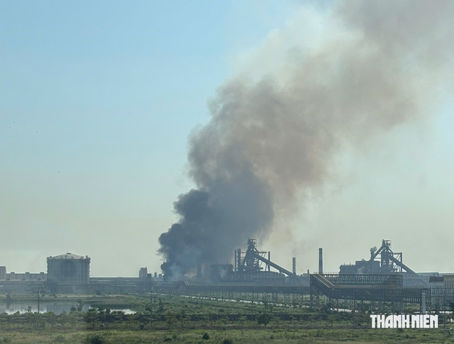 Hà Tĩnh: Formosa tạm dừng lò cao số 1 sau sự cố cháy - Ảnh 1.