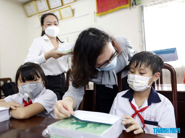 5 năm Cùng con đi tiếp cuộc đời: Học bổng SASCO, nhịp cầu kết nối yêu thương- Ảnh 2.