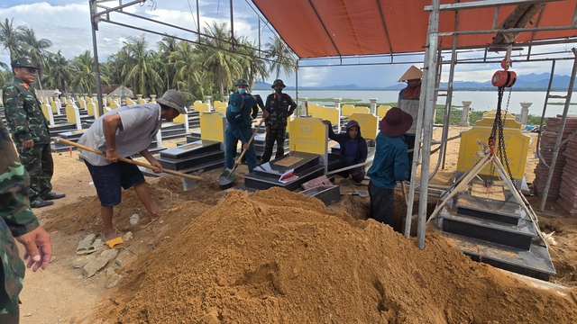 Gia Lai hoàn thành mẫu gần 12.000 phần mộ liệt sĩ chưa xác định danh tính - Ảnh 1.