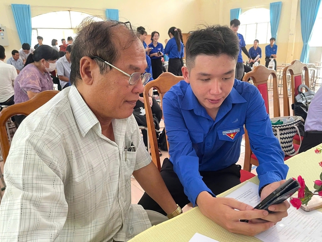 Tình nguyện thời 4.0: Cho đi bằng tri thức và công nghệ - Ảnh 2.