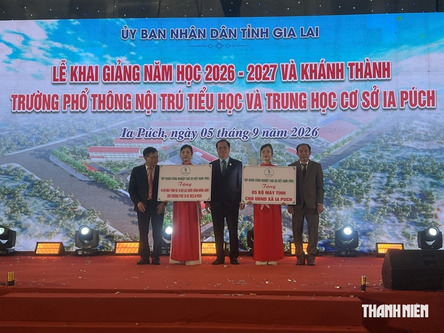 Ngày hội đến trường trên miền biên viễn Gia Lai- Ảnh 5.