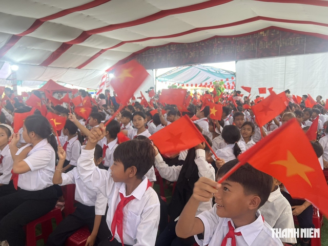 Ngày hội đến trường trên miền biên viễn Gia Lai- Ảnh 3.