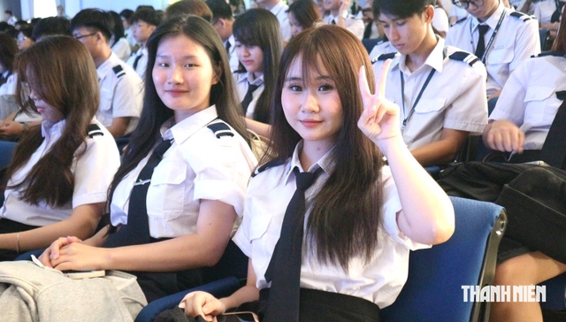 Ngắm dàn 'trai xinh gái đẹp' gây thương nhớ trong lễ khai giảng Học viện Hàng không - Ảnh 9.
