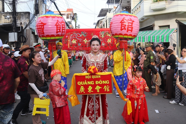 Rộn ràng Lễ hội Nghinh Ông của người Hoa ở Phan Thiết- Ảnh 6.