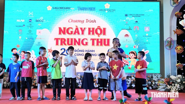 Trung thu đến sớm tr&ecirc;n đất tổ H&ugrave;ng Vương- Ảnh 1.