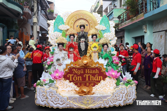 Rộn ràng Lễ hội Nghinh Ông của người Hoa ở Phan Thiết- Ảnh 11.