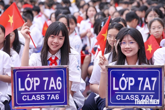 Năm học đầu ti&ecirc;n sau sắp xếp trường học - Ảnh 3.