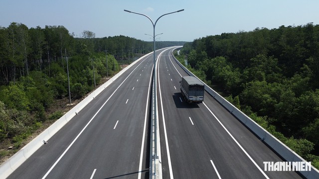 Cấp tốc đưa cao tốc Bến Lức - Long Thành về đích- Ảnh 2.
