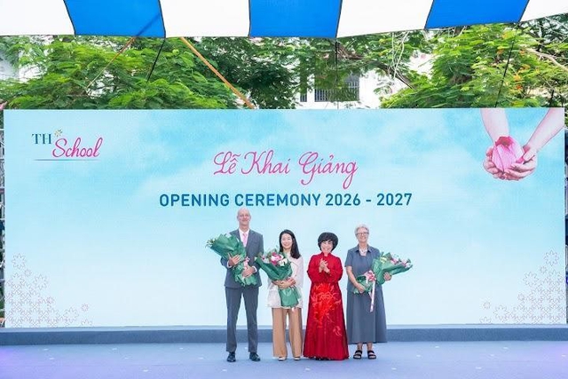 TH School khai giảng năm học mới, đánh dấu một thập kỷ ‘Không ngừng vươn xa’- Ảnh 1.