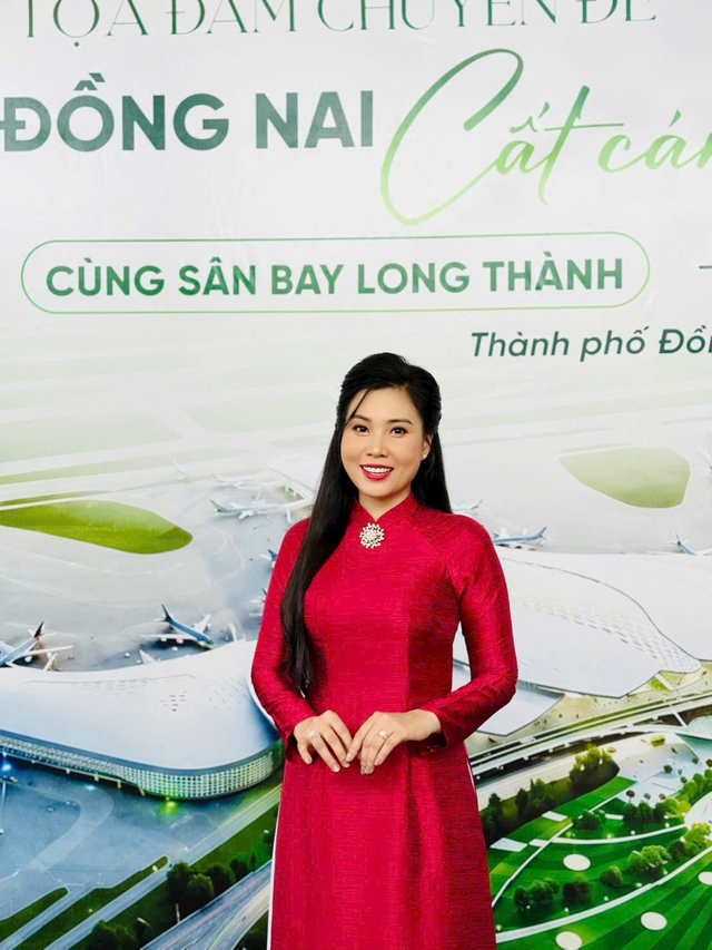 Tứ quý 9.0 IELTS hội ngộ, nói về học tiếng Anh, ngành ngôn ngữ Anh - Ảnh 2.