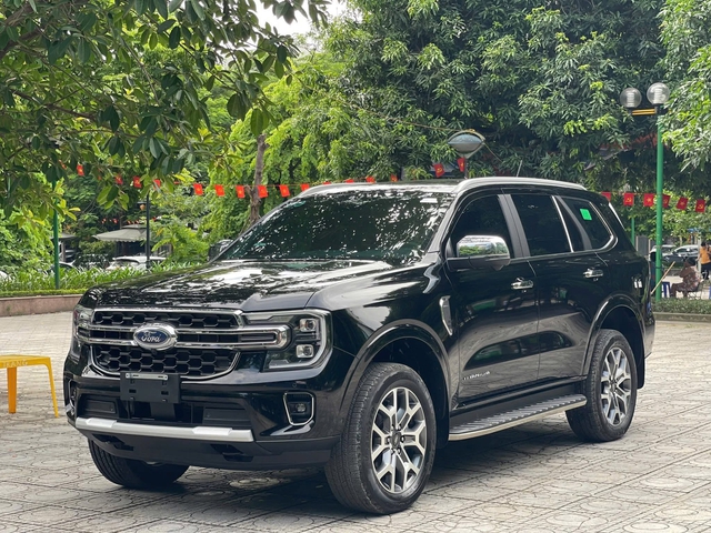 Ford Everest c&oacute; phải mẫu SUV 7 chỗ giữ gi&aacute; nhất sau 3 năm sử dụng? - Ảnh 1.