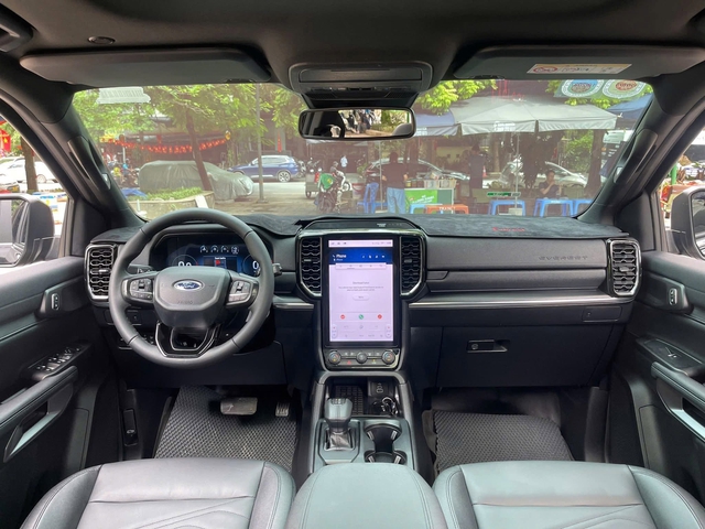 Ford Everest c&oacute; phải mẫu SUV 7 chỗ giữ gi&aacute; nhất sau 3 năm sử dụng? - Ảnh 4.