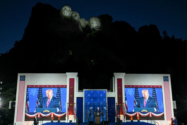 Trump updates ranking of US presidents. Top tier is his alone - Ảnh 1.