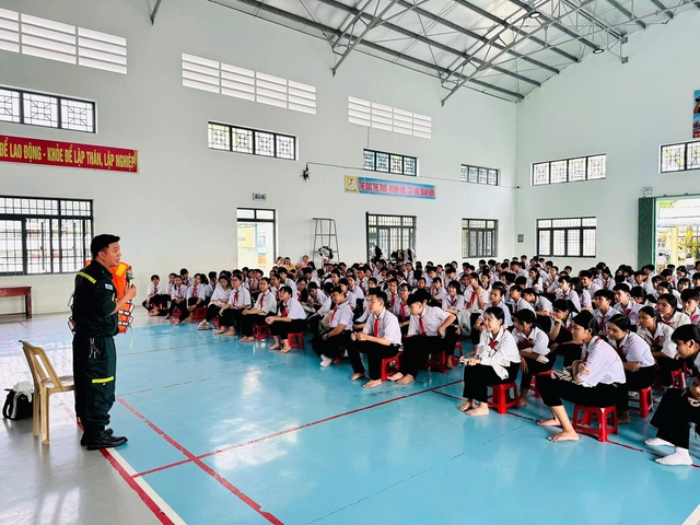 'Sống l&agrave; cho, đ&acirc;u chỉ nhận ri&ecirc;ng m&igrave;nh'- Ảnh 5.