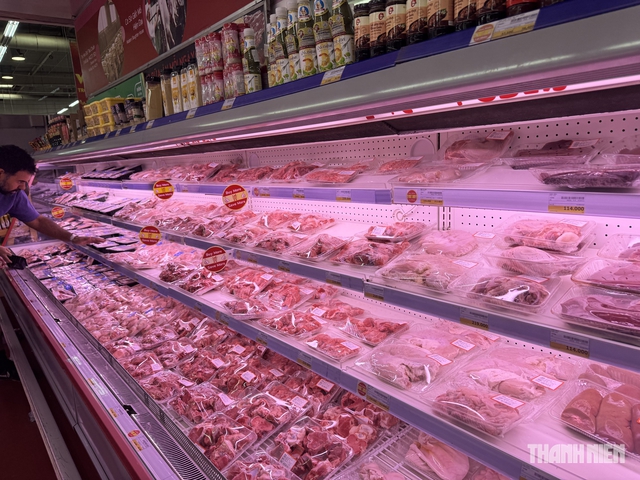 Giá heo hơi hôm nay 11.9.2026: Rời mốc 60.000 đồng/kg
- Ảnh 1.