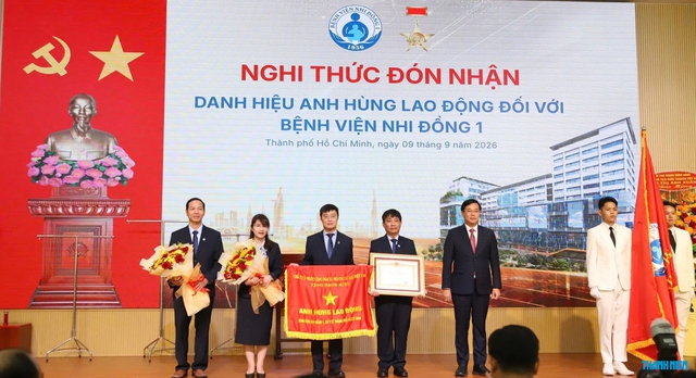 Bệnh viện khởi xướng quy trình 'báo động đỏ' đón nhận danh hiệu Anh hùng Lao động lần hai- Ảnh 1.