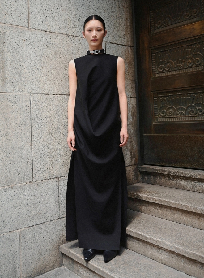 Elegant, classy, ​​yet comfortable and airy straight dress - Photo 7.