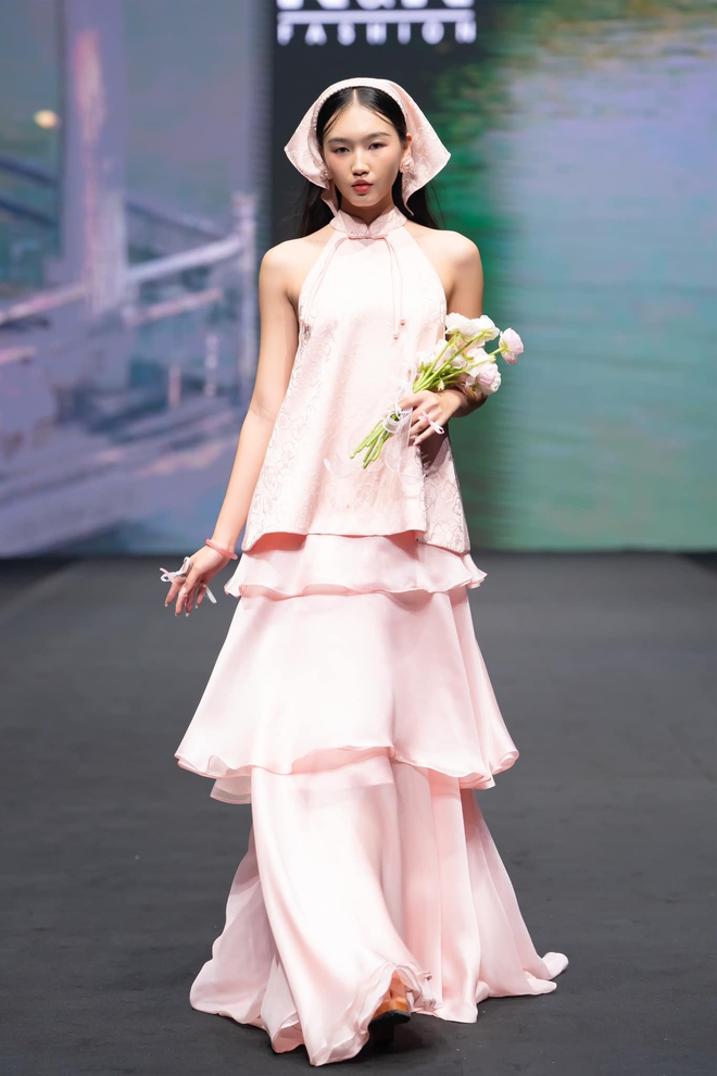 Những điểm sáng từ sàn diễn Celebrating Local Pride 8- Ảnh 12.