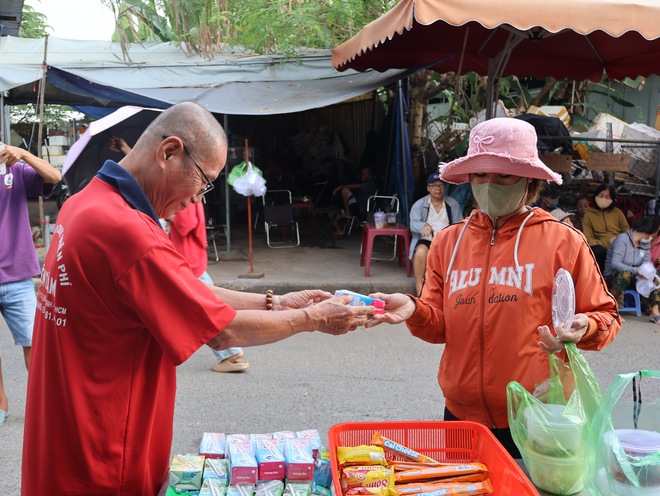 Chuyện tử tế ở TP.HCM: Nhà trọ miễn phí giúp bệnh nhi ung thư

- Ảnh 4.