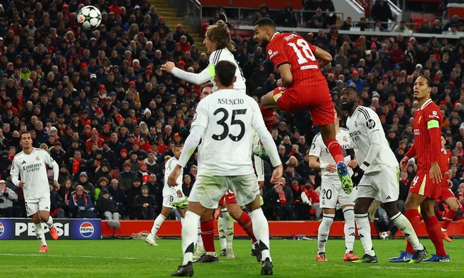 Champions League: Mbappe đá hỏng phạt đền, Real Madrid thua Liverpool- Ảnh 9.