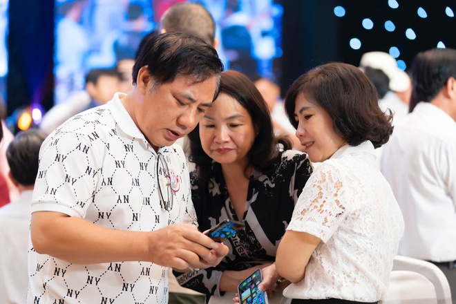 Xúc động ở 'mái nhà chung' của những người con quê hương cố Thủ tướng Phạm Văn Đồng tại TP.HCM- Ảnh 30. Xúc động ở 'mái nhà chung' của những người con quê hương cố Thủ tướng Phạm Văn Đồng tại TP.HCM- Ảnh 30.