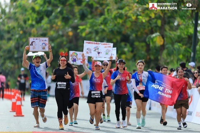 Những hình ảnh ấn tượng tại Giải marathon quốc tế Thành phố Hồ Chí Minh Techcombank 2024- Ảnh 16.