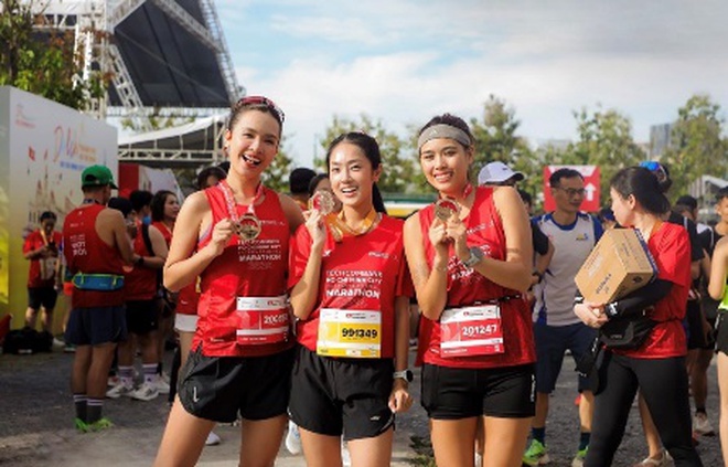 Những hình ảnh ấn tượng tại Giải marathon quốc tế Thành phố Hồ Chí Minh Techcombank 2024- Ảnh 27.