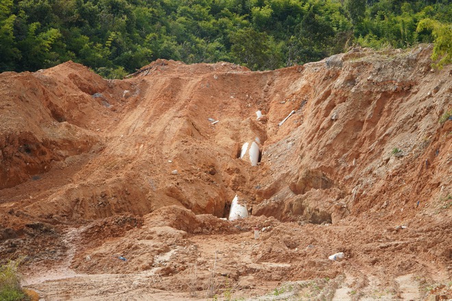 Dự &aacute;n hồ chứa nước 550 tỉ đồng ngổn ngang sau nhiều lần trễ hẹn- Ảnh 22.