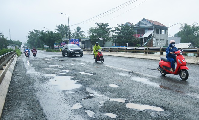 QL14B nát tươm, liên tục xảy ra tai nạn gây bức xúc- Ảnh 8.