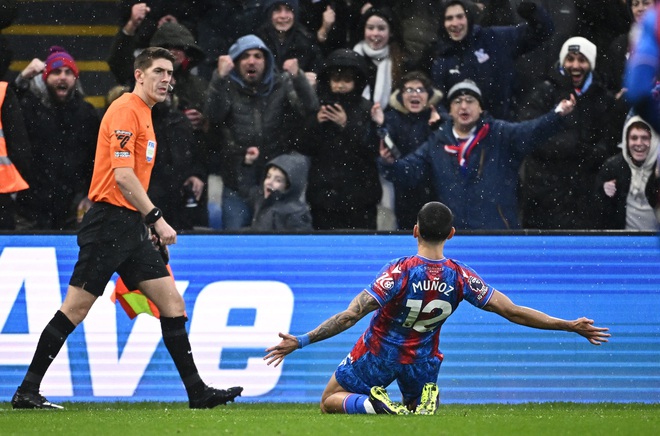 Man City hòa hú vía Crystal Palace, khi nào trận derby vùng Merseyside của Liverpool đá lại?- Ảnh 2.