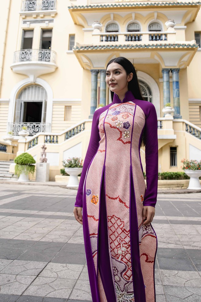 Hoa hậu Việt và nam vương người Thái tình tứ diện áo dài đôi- Ảnh 10.