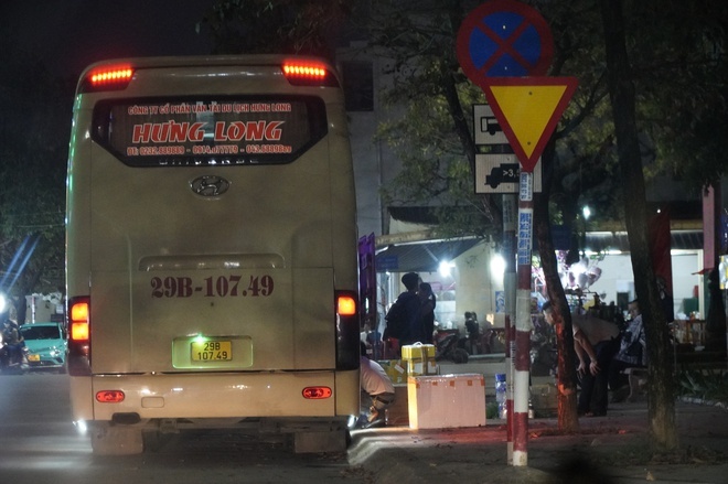 Bát nháo xe khách hợp đồng trá hình ở Quảng Bình- Ảnh 3.