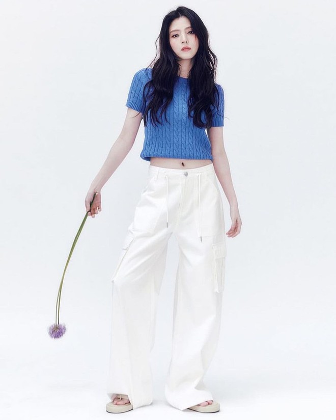 Han So Hee hóa nàng thơ mùa hạ với xu hướng balletcore kết hợp thể thao- Ảnh 8.
