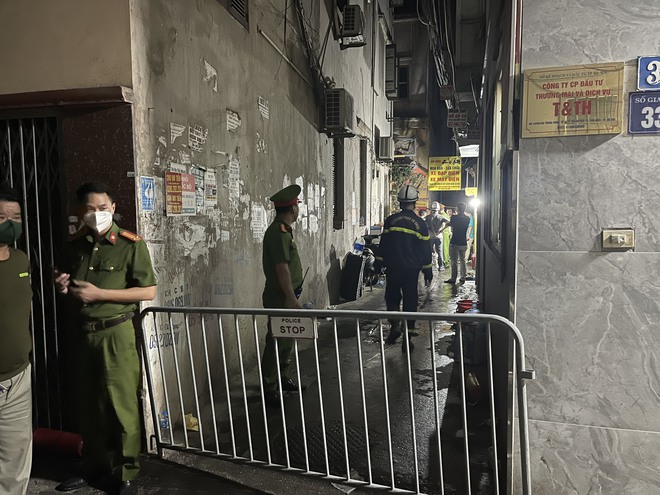 Cháy nhà trọ ở Hà Nội, 14 người chết- Ảnh 6.