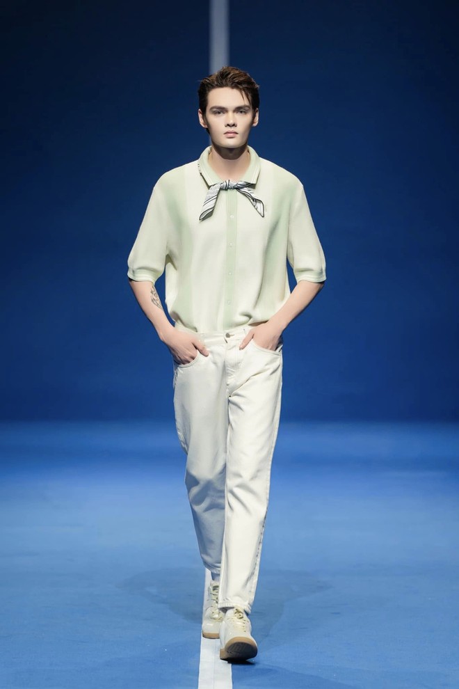 Phương Vy, Chi Pu xuất hiện tại sàn diễn dành cho thương hiệu thời trang nội địa- Ảnh 19.