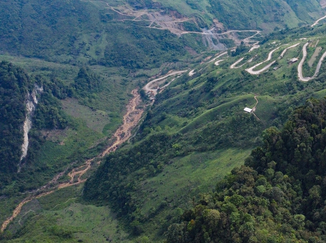 'Bức tử' dòng suối huyết mạch ở Hà Giang- Ảnh 2.