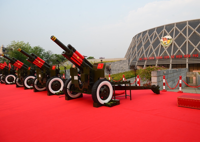 Đại pháo rền vang trong buổi tổng duyệt kỷ niệm 70 năm chiến thắng Điện Biên Phủ- Ảnh 3.