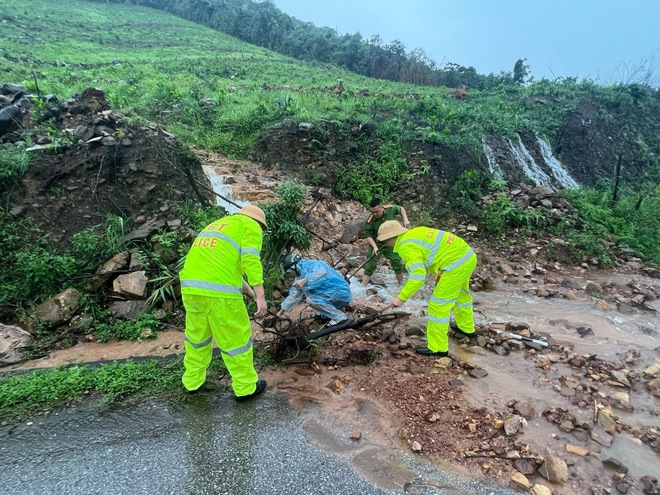 3 người chết, thiệt hại hơn 9 tỉ đồng trong mưa lũ ở Hà Giang- Ảnh 14.