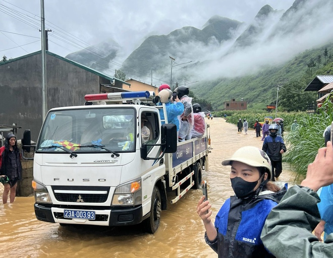 3 người chết, thiệt hại hơn 9 tỉ đồng trong mưa lũ ở Hà Giang- Ảnh 8.
